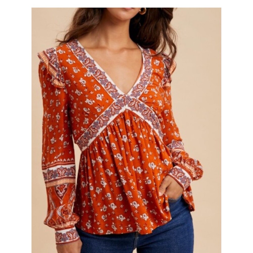 NWT Boho Rust Floral V-Neck Blouse with Paisley Trim